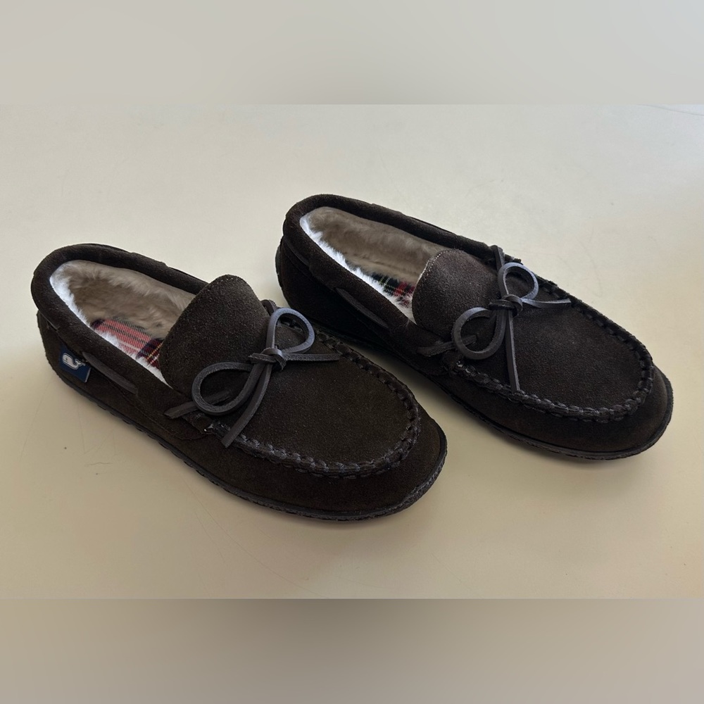 Vineyard Vines Slippers